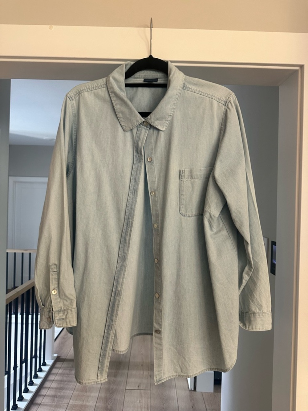J Jill Light Wash Women's Denim Button-Down Shirt - Casual Oversized